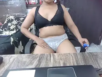 Stripchat Adult Video Chat of Bold-Divya1