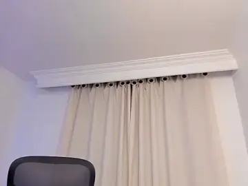 Stripchat Adult Webcam of canelleGarces