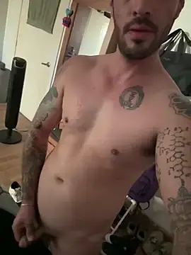 Stripchat Adult Webcam of Antonello1223