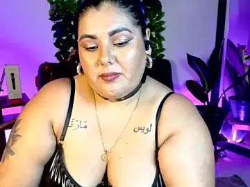 Stripchat Best live sex cam show of AndreaKinky