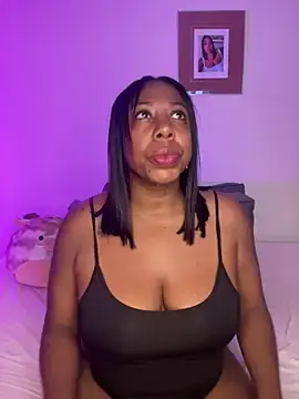Stripchat Nude Webcam of IsabellaaSmith