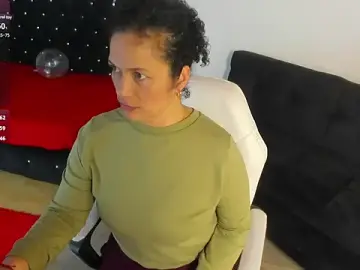 Stripchat Watch Live Sex Cams of Aliciia_cute1
