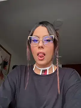 Stripchat Free Porn Cam of Veravantemp