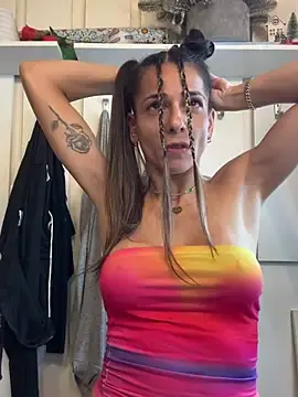 Stripchat Watch Live Sex Cams of PlayfulShow