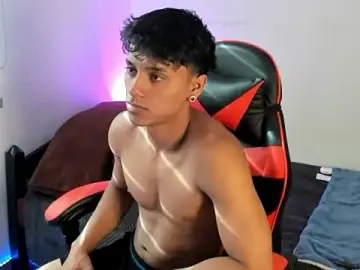 Stripchat Best live sex cam show of ZYZZ1312