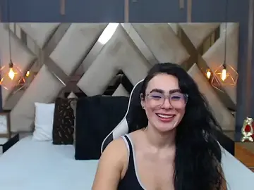 Stripchat Nude Webcam of MartinaaFit