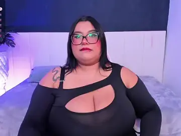 Stripchat Live Sex of tifanny_bigboobs11