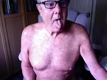 Stripchat Best Webcam of Oldpistolpete