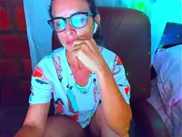 Stripchat Adult Webcam of BrianaGarner