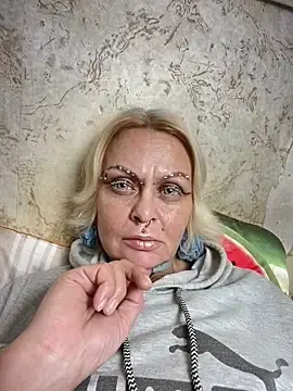 Stripchat Live Sex of Gardener_of_Illusions