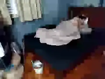 Stripchat Adult Webcam of bumbumtatuado