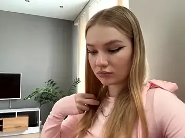 Stripchat Live Sex Cam of PlasaRima