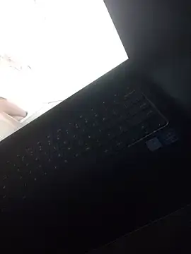 Stripchat Free Live Porn of Buddy_Cuck
