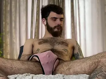 Stripchat Adult Webcam of guynextfurr