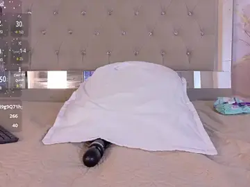 Stripchat Live Porn of Luna_Tylor
