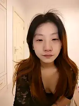 Stripchat Free Porn Cam of YoYo_3693