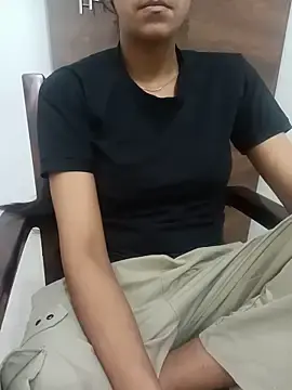 Stripchat Live Porn of aushi_rajput