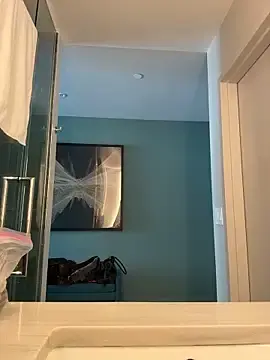 Stripchat Watch Live Sex Cams of sweetsirenn
