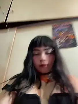 Stripchat Sex Cam of pinkybombon