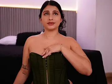Stripchat Watch Live Sex Cams of Luu_Princess