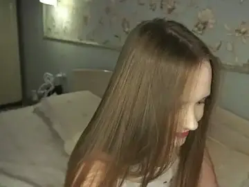Stripchat Free Live Porn of QuennaCoote