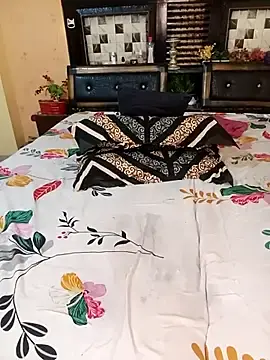 Stripchat Best live sex cam show of PRIYA_22