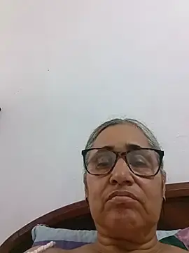 Stripchat Live Sex of _candi