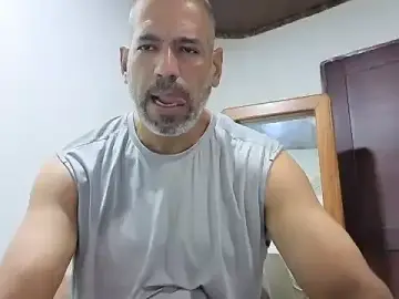 Stripchat Nude Webcam of jackbigcock11