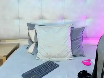 Stripchat Watch Live Sex Cams of MaiaLopez