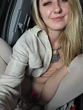Stripchat Watch Live Sex Cams of SheIsSomething