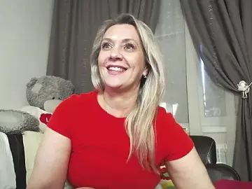 Stripchat Watch Live Sex Cams of Alessandra92