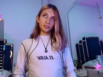 Stripchat Live Sex Cam of Feniix__