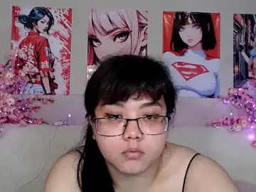 Stripchat Live Sex Cam of Moertomlly