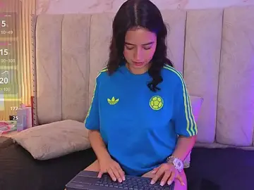 Stripchat Live Porn of Alahia_Bloom