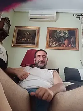 Stripchat Live Sex Cam of DanTrov79