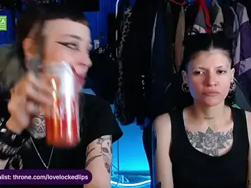 Stripchat Sex Chat of lovelockedlips