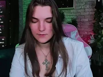 Stripchat Free Live Porn of Rune_Veila