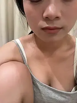 Stripchat Adult Webcam of qingzi1218