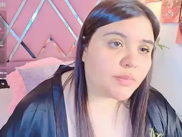 Stripchat Free Live Porn of Dolce_pearl