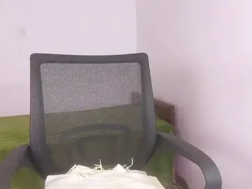 Stripchat Live Sex Cam of SL_queen1