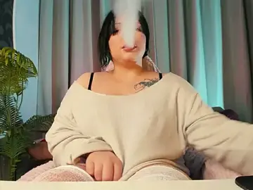 Stripchat Watch Live Sex Cams of KittyNuarr