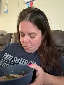 Stripchat Free Porn Cam of Hotmess_express420