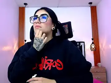 Stripchat Nude Webcam of SCARLETT_INK_