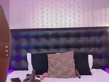 Stripchat Adult Webcam of NaiaraMasson_