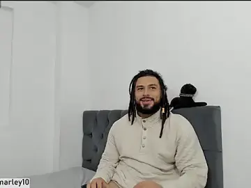 Stripchat Sex Cam of Louis_marley__
