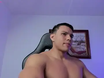 Stripchat Watch Live Sex Cams of RoyConstance