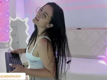 Stripchat Live Sex of Rosalind_tay