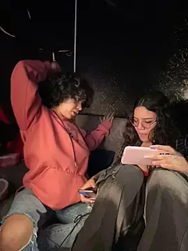 Stripchat Live Sex Cam of Dakotaa_ls