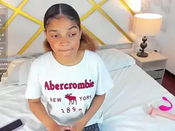 Stripchat Live Sex Cam of MichelLebronX