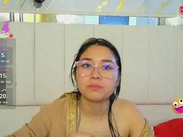 Stripchat Free Live Porn of adaira31